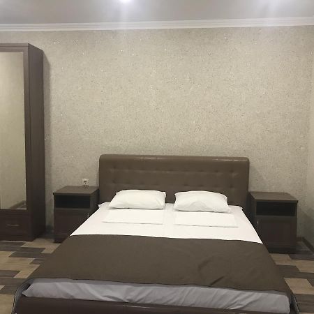 Apra Hotel Lidzava Buitenkant foto