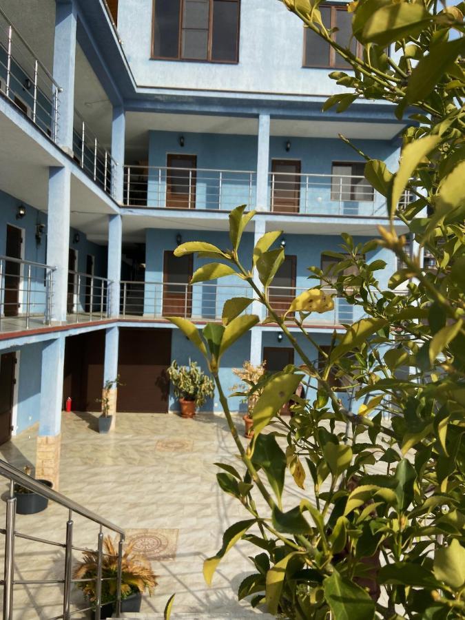 Apra Hotel Lidzava Buitenkant foto