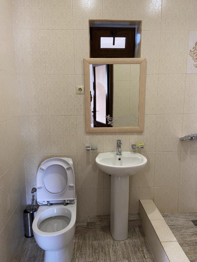 Apra Hotel Lidzava Buitenkant foto